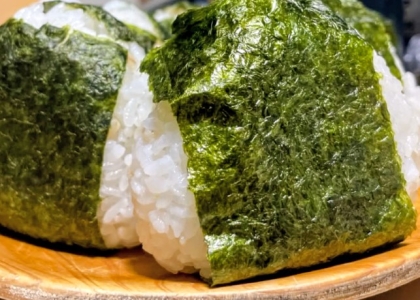 オートミールご飯で✿なめたけ＆まぐろ節おにぎり