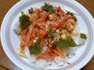 キムチとキムチもやしの丼