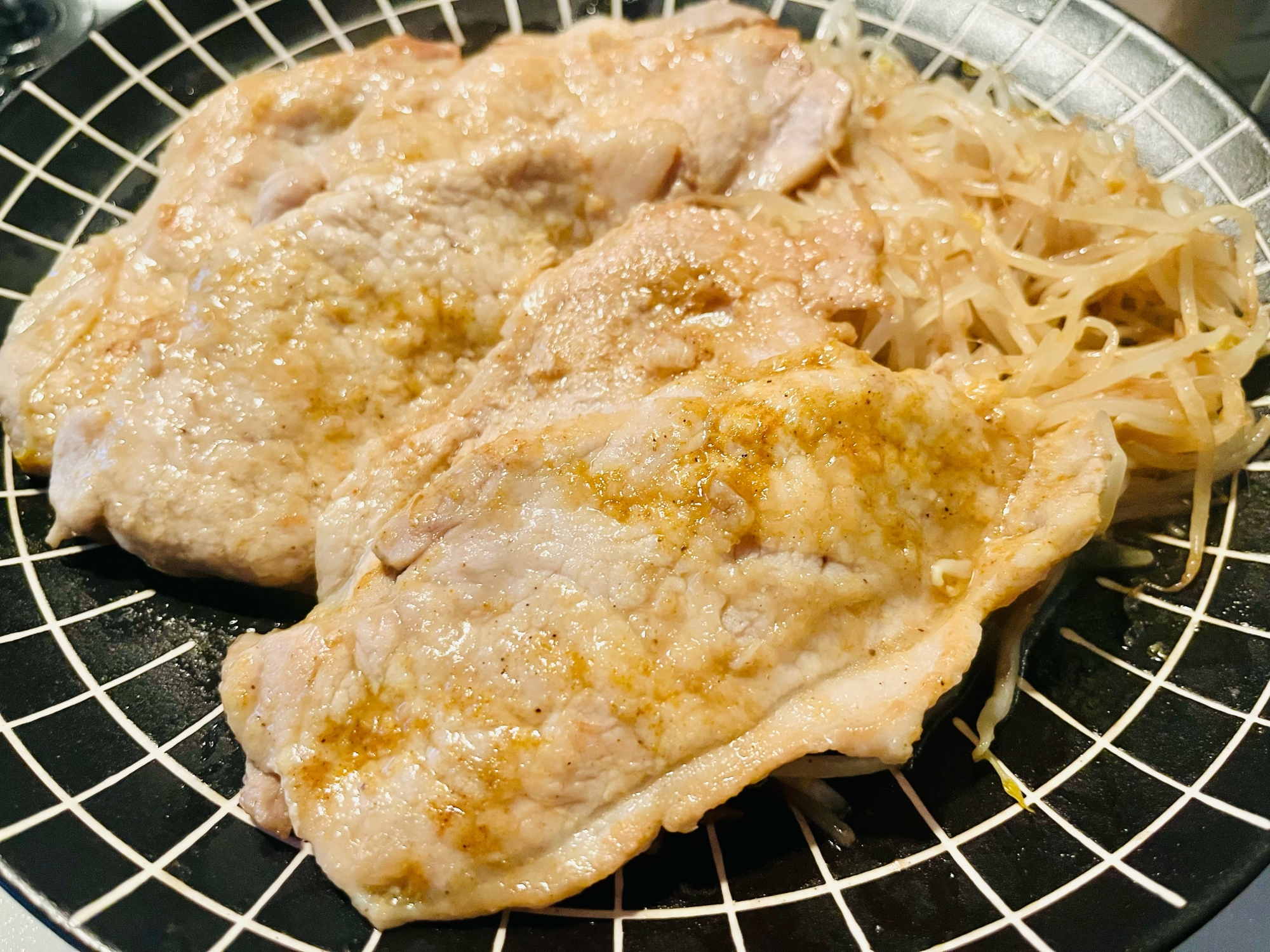 簡単♡‬豚ロースのカレー風味焼き