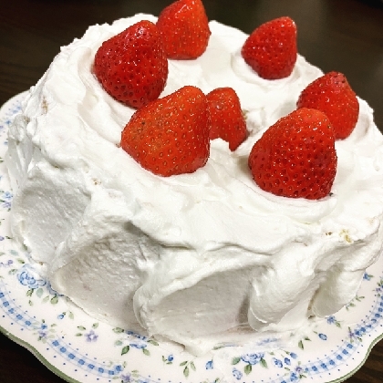 BDケーキ様の土台に作りました。キレイに膨らんで、とても美味しくできました。
クリーム塗る前に写真撮るの忘れてしまいました(;o;)