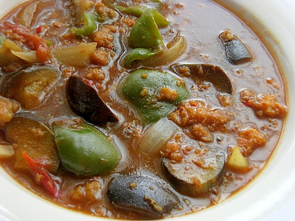 カニ缶で❤サラサラな夏野菜カレー♪（トマト他）