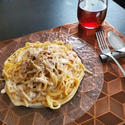 生クリーム消費に★きのことベーコンのクリームパスタ