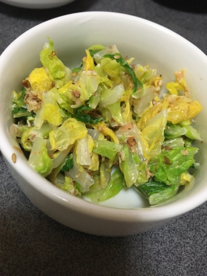 鰹節たっぷり❤白菜サラダ