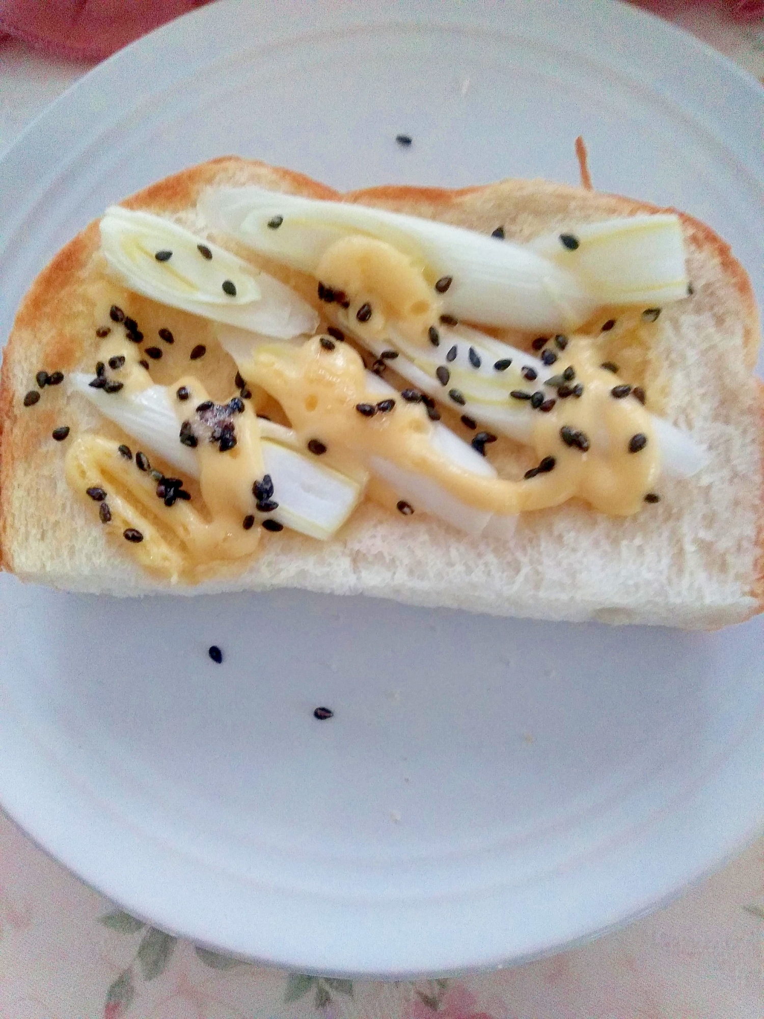 簡単！ねぎごまマヨトースト