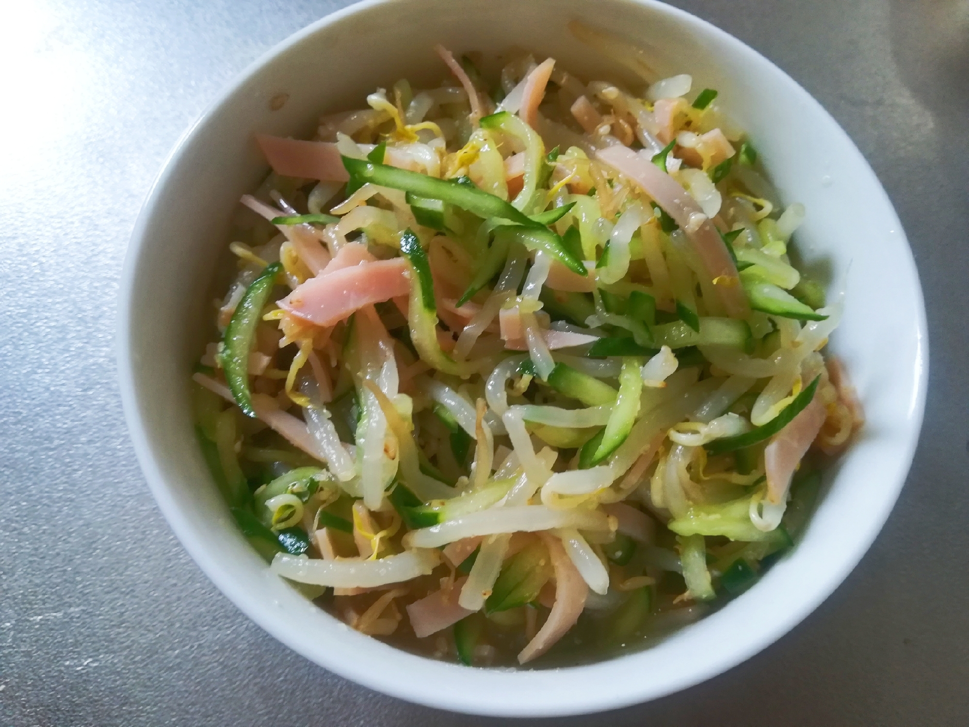 お弁当に!もやしときゅうりとハムの中華サラダ