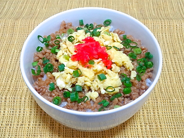 超簡単☆２色のそぼろ丼☆親子そぼろ!!