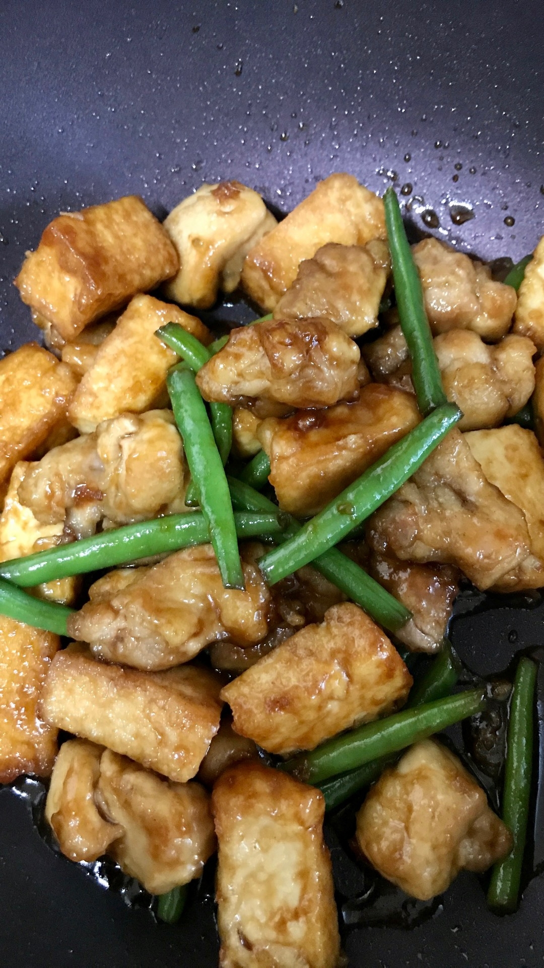 鶏モモ肉と厚揚げといんげんの甘辛煮