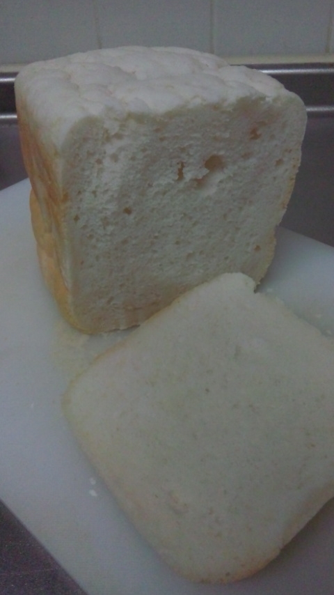 HBで米粉100％パン