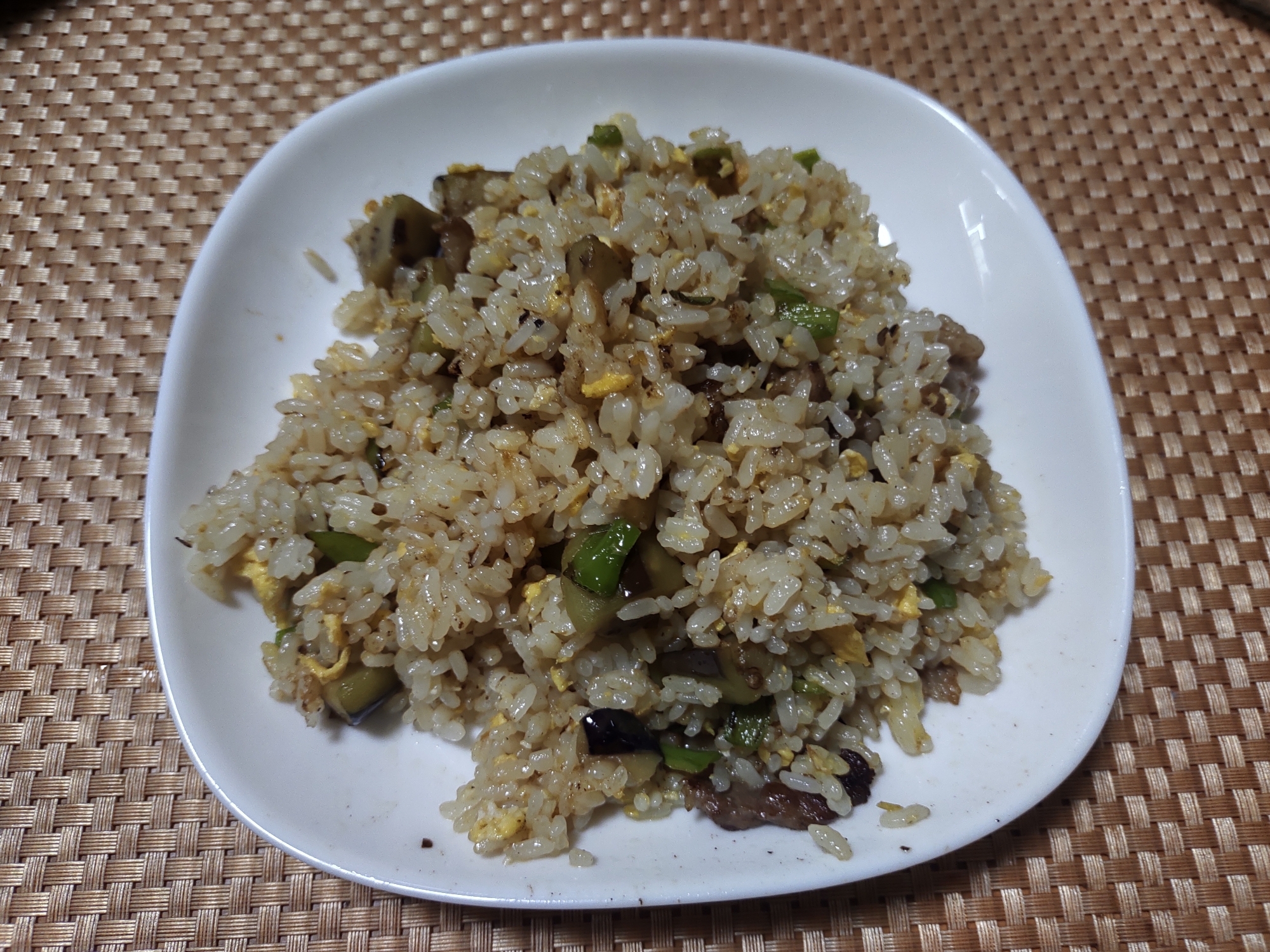 なすと牛の焼き飯