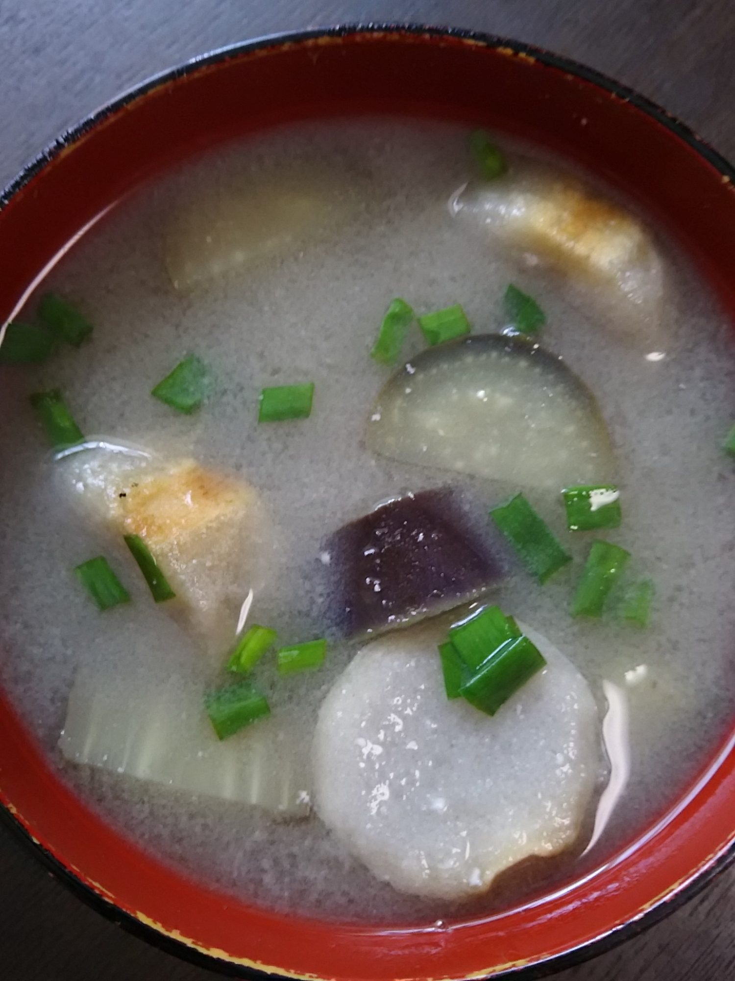 ナスとお麩のお味噌汁(^^)