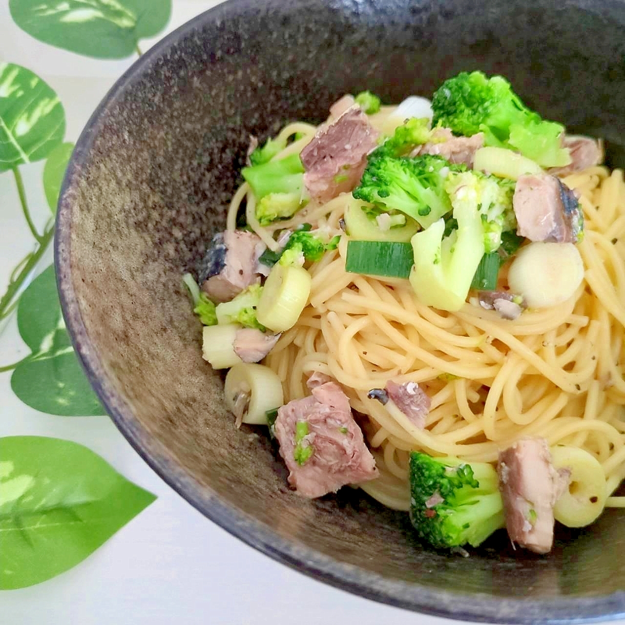 【中華風】美味！鯖缶とブロッコリーの香味パスタ