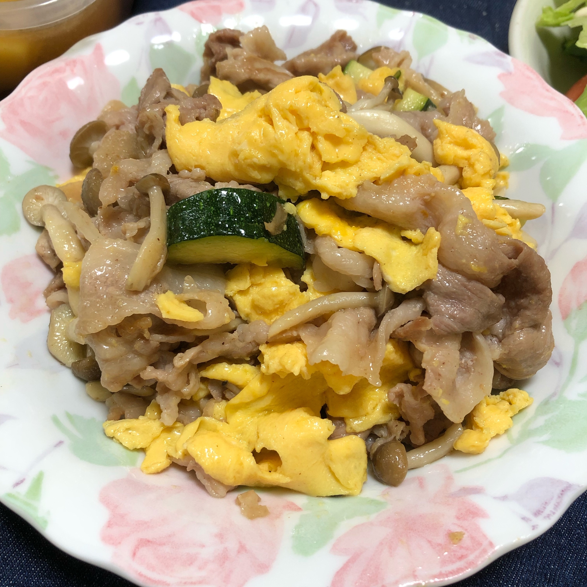 豚肉と卵の炒め物