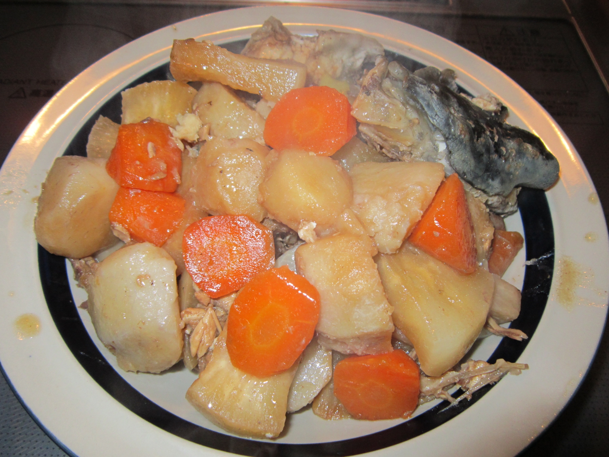 魚と根菜類の煮物