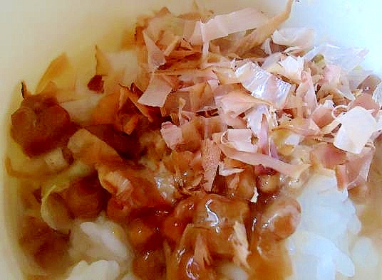 しょぼろ納豆茶漬 マツコ絶賛の味をアレンジ レシピ 作り方 By ちぇざ8003 楽天レシピ しょぼろ納豆茶漬 マツコ絶賛の味をアレンジ レシピ 作り方 By ちぇざ8003 楽天レシピ