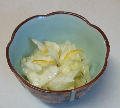 パンペルデュさん、こんにちは☺️柚子の皮を冷凍してあったので、作ってみました♥️
お昼にいただきますね♪
素敵なレシピ、ありがとうございます☘️