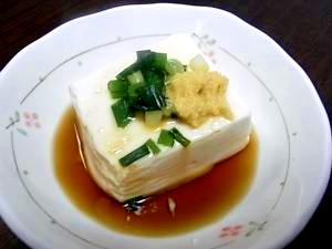 簡単2ステップでできる湯豆腐