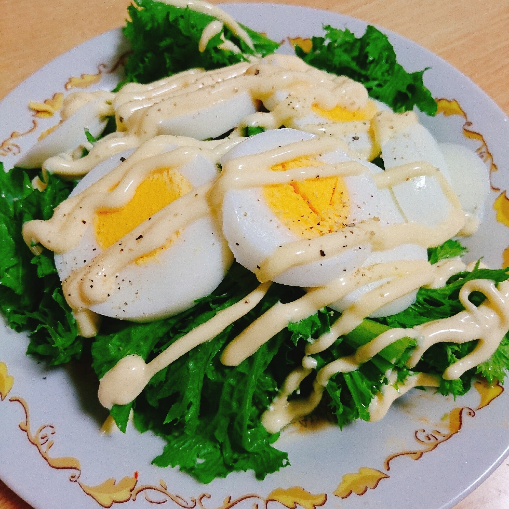 ワサビ菜と茹で卵のマヨネーズサラダ