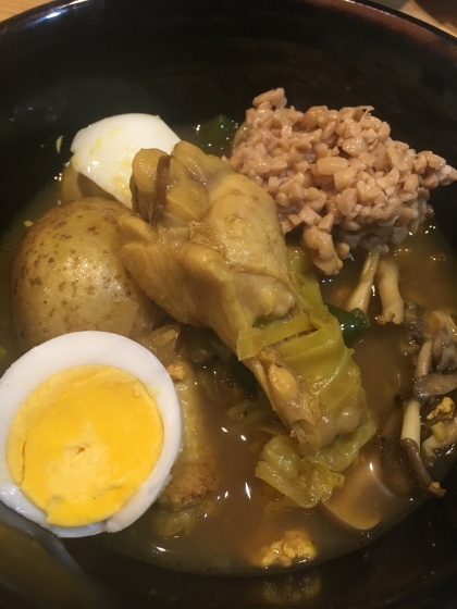 焼き目のついた鶏肉美味しかったです！