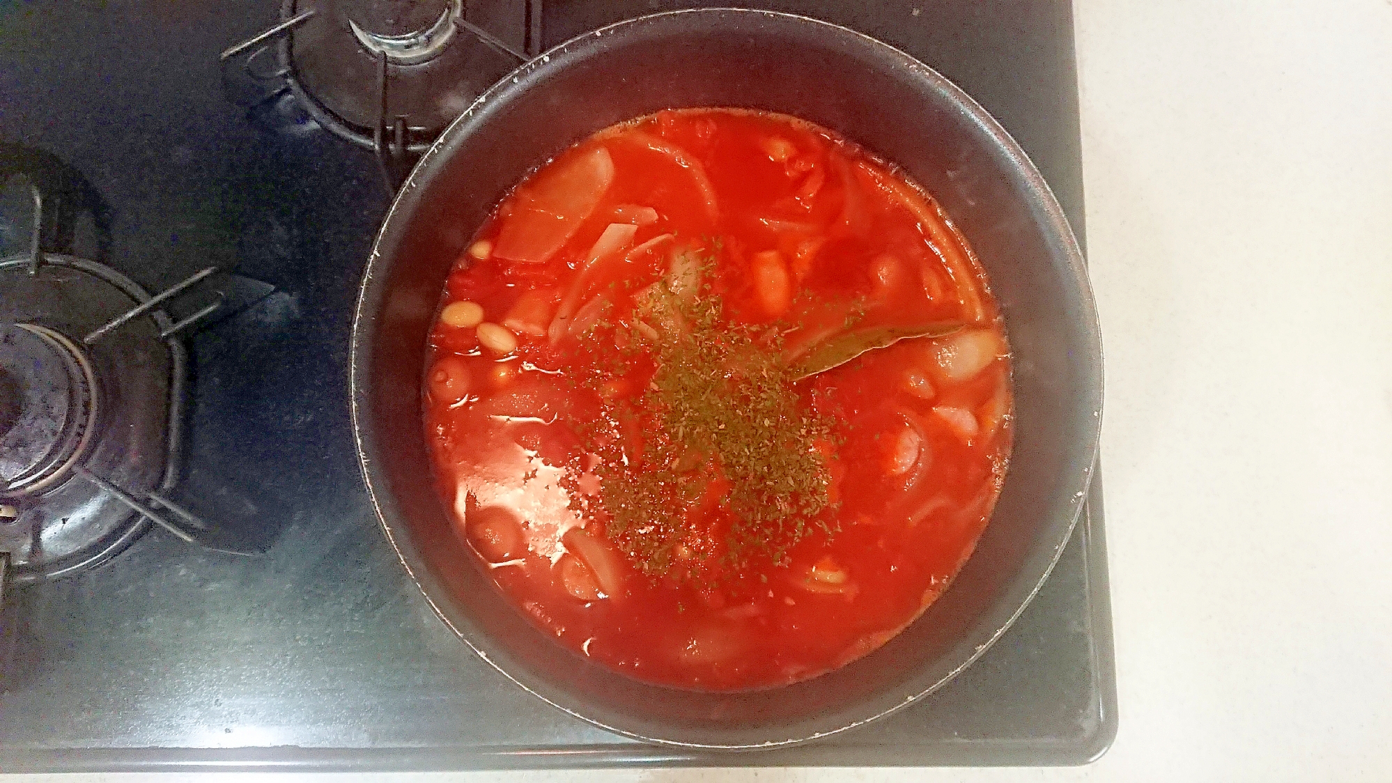 トマト缶でサラダ豆のヘルシースープ☆