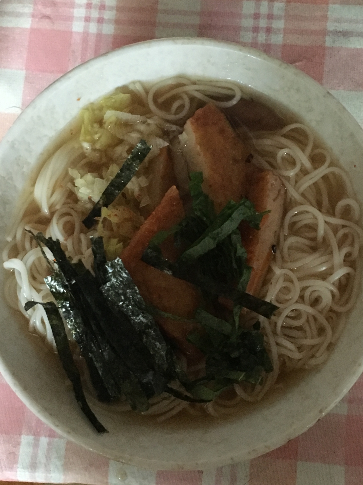 ささがきごぼうのさつま揚げと椎茸の温素麺