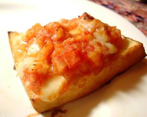 レンジなし魚焼きグリルで　キムチチーズ焼き厚揚げ