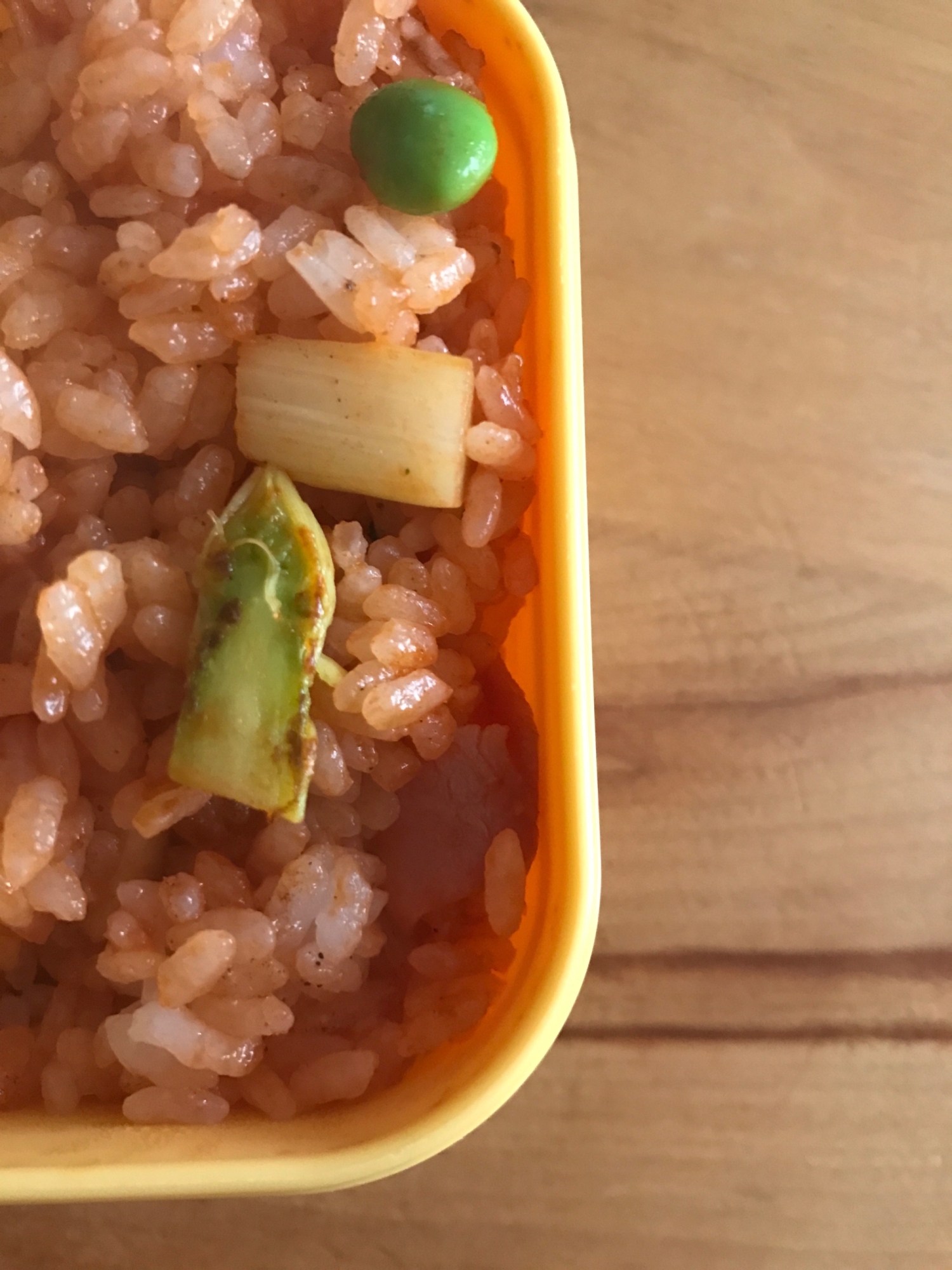 アスパラとベーコン、枝豆のチャーハン