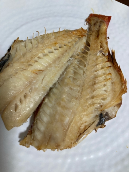 プリプリこんがり焼く赤魚の粕漬け