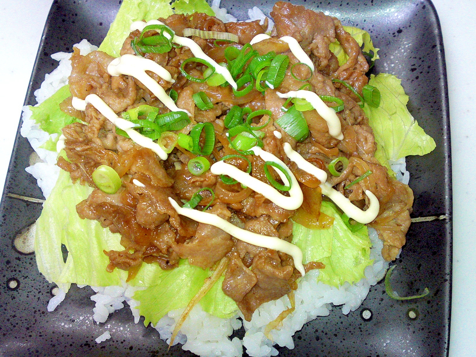 男子の胃袋わしづかみ レタスでシャキシャキ焼肉丼 レシピ 作り方 By ゆくそうま 楽天レシピ 男子の胃袋わしづかみ レタスでシャキシャキ焼肉丼 レシピ 作り方 By ゆくそうま 楽天レシピ