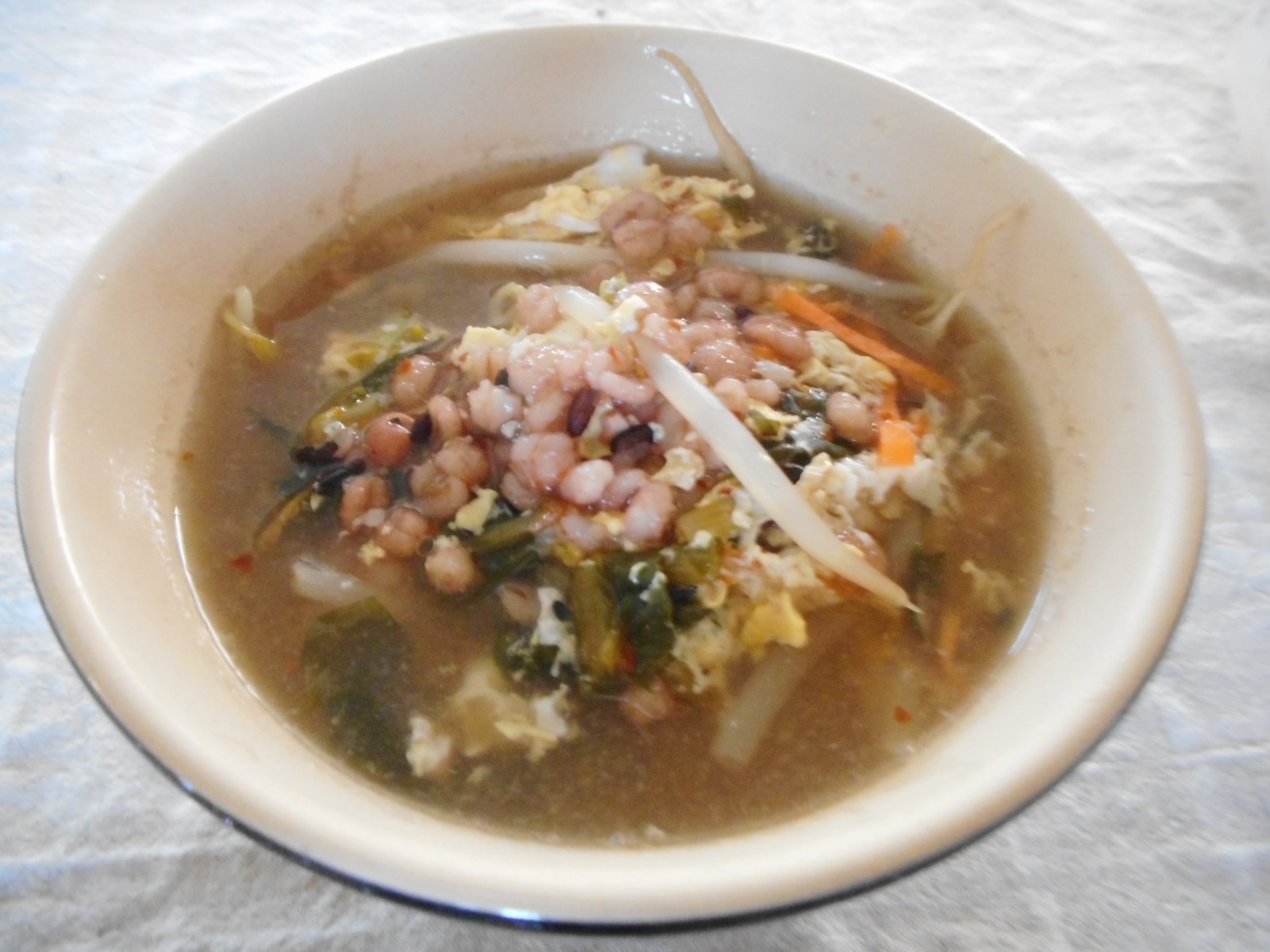 雑穀とキムチの卵スープ