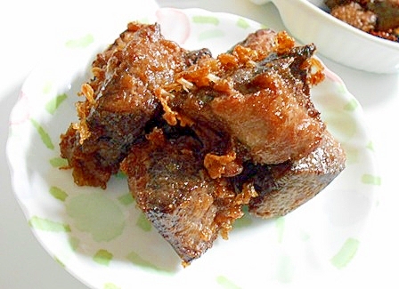 まぐろのアラ 血合い部分のみ で うまうま唐揚げ レシピ 作り方 By V るん 0394 楽天レシピ まぐろのアラ 血合い部分のみ で うまうま唐揚げ レシピ 作り方 By V るん 0394 楽天レシピ