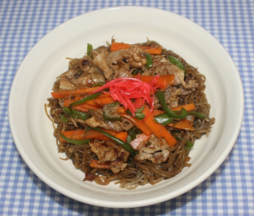 ドライベジタブルヌードル乾燥じゃがいも麺で焼きそば レシピ 作り方 By 楽天出店店舗 ウミダスジャパン 楽天レシピ