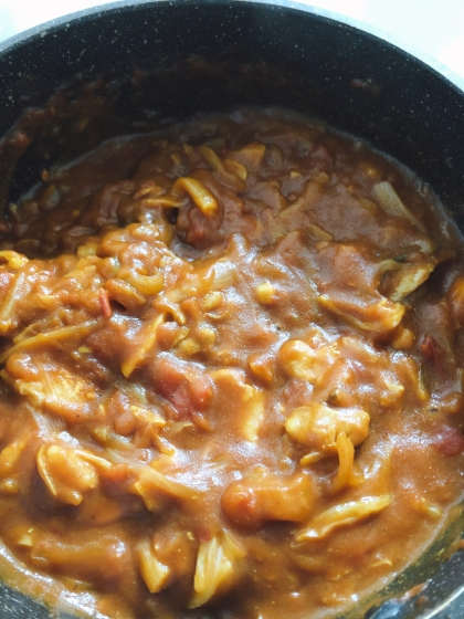 トマトの酸味がカレーに合う！！たくさん作ったのにあっという間に無くなりました〜♪