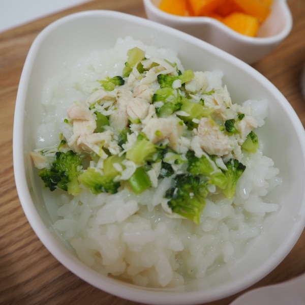 後期離乳食 ブロッコリーとささみの和風ごはん レシピ 作り方 By もにこ 楽天レシピ 後期離乳食 ブロッコリーとささみの和風ごはん レシピ 作り方 By もにこ 楽天レシピ