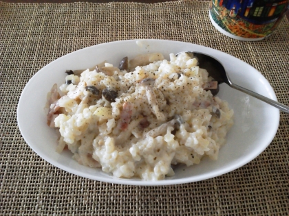 冷蔵庫にあるものでこんなにおいしく作れるなんてびっっくりです。今度は黒こしょうを多めにして白ワインのお供にしてみたいと思います。