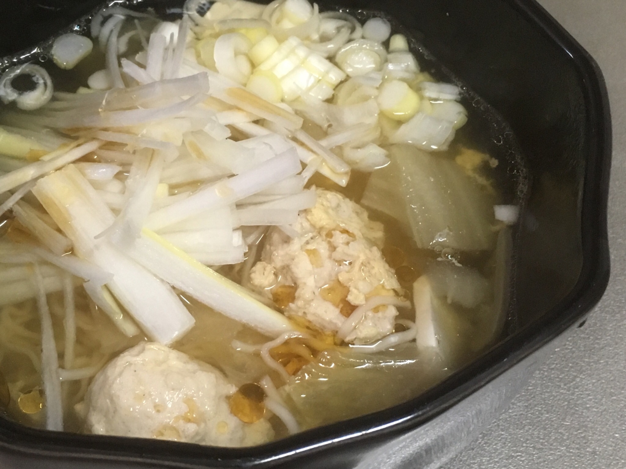 【簡単】余った鶏団子スープで作るラーメン