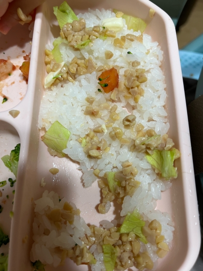幼児食☆レタスサラダ納豆