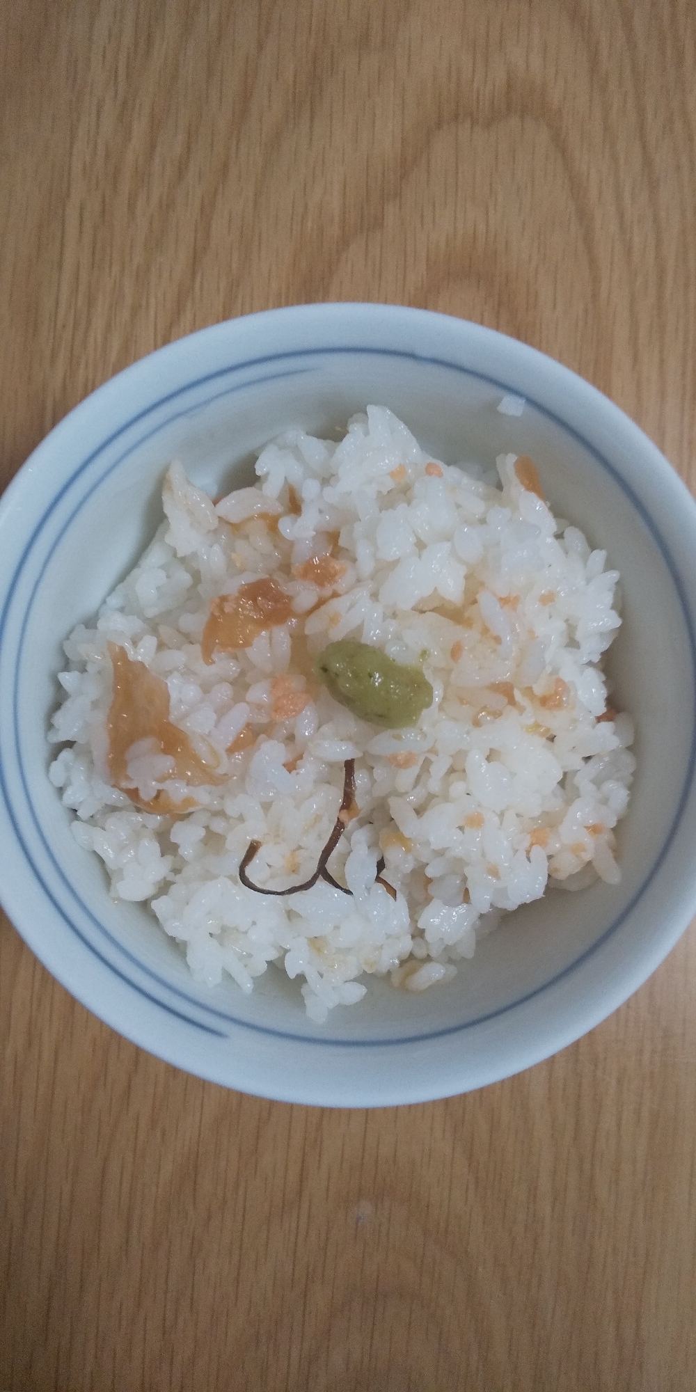 わさび梅干し鮭の混ぜご飯