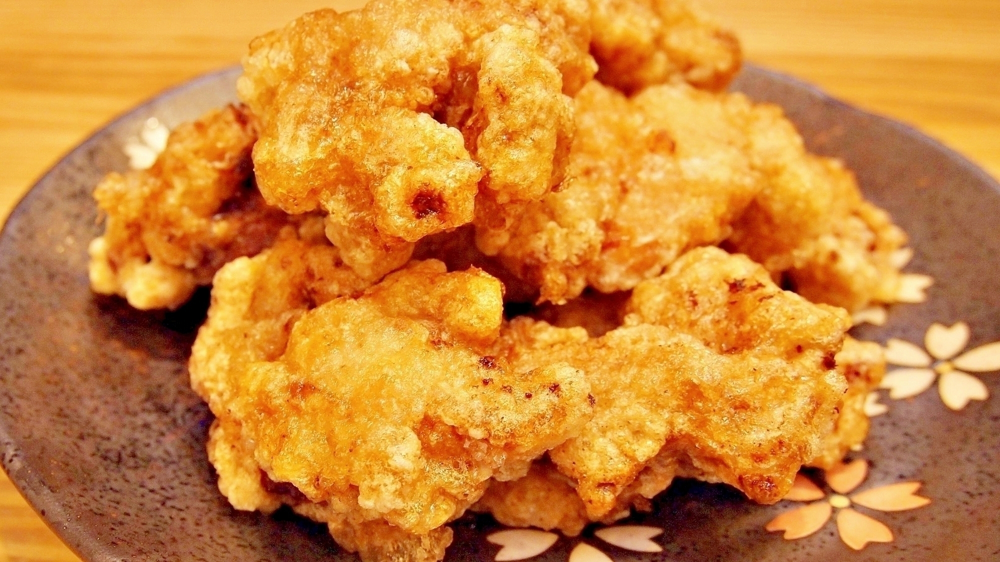 神食感の秘密は衣にあり！至高の唐揚げ