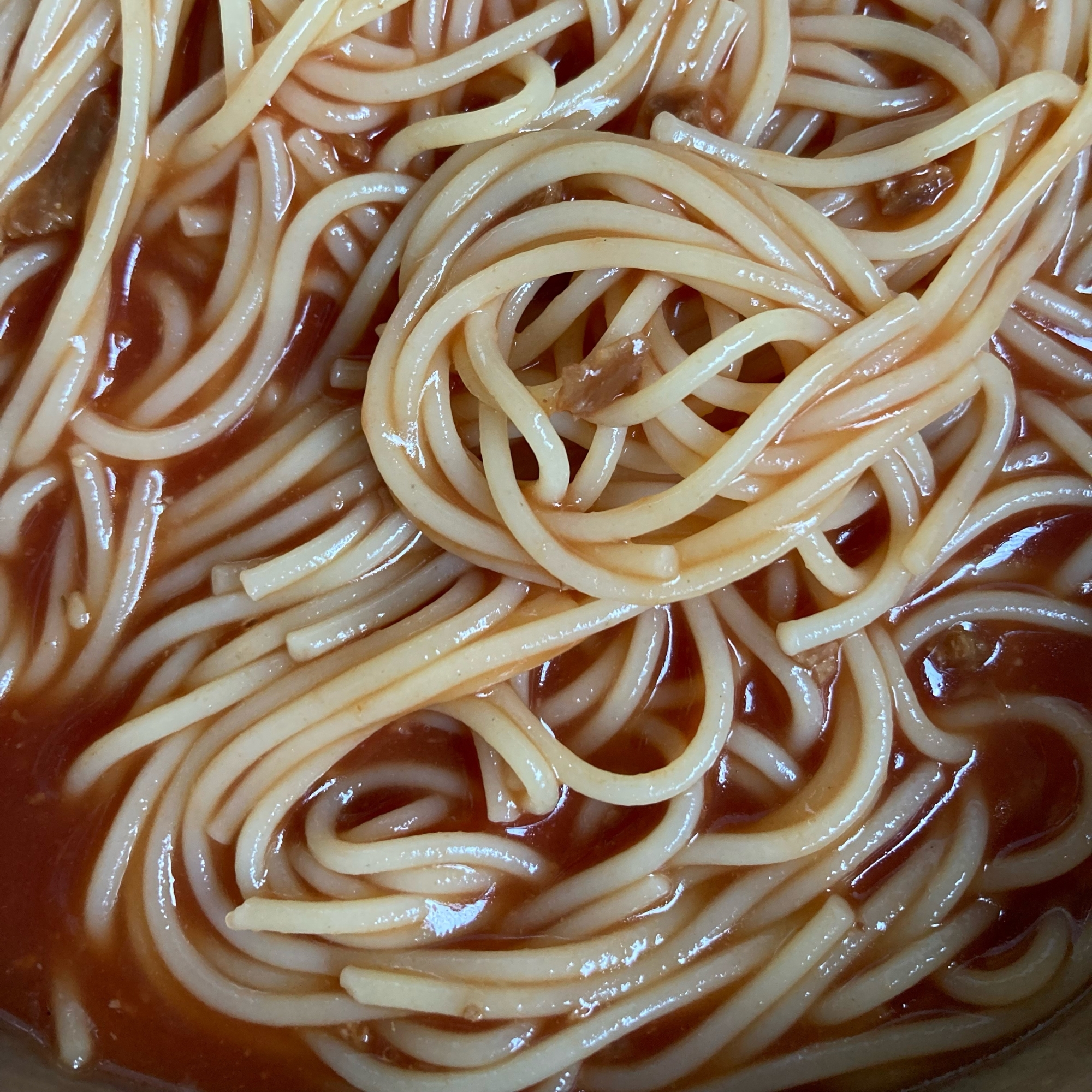 あまりもので手抜きトマトパスタ