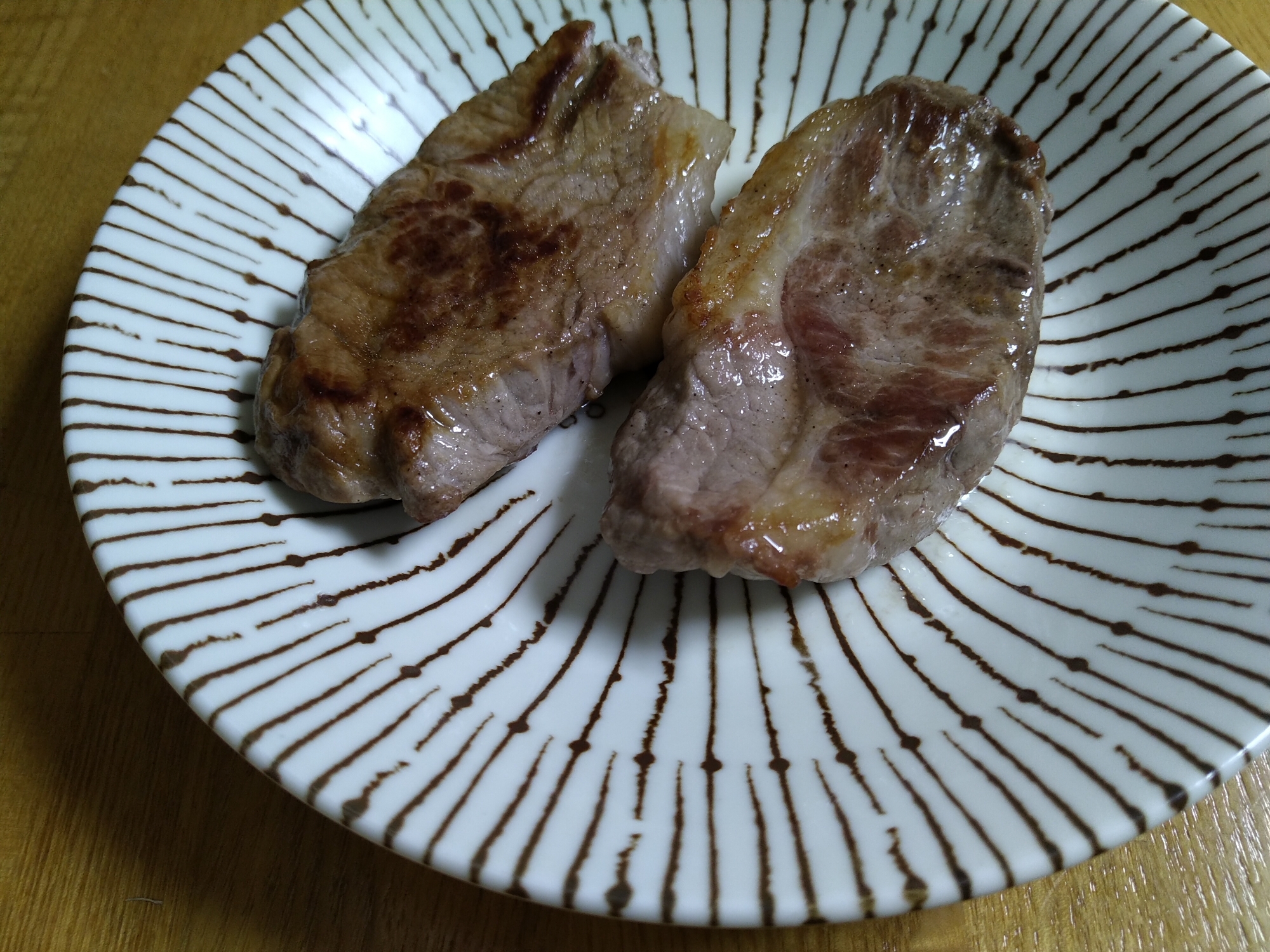 ラム肉のマリネ焼き