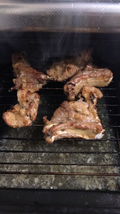 探してた味が見つかりました。
大阪の鶴橋のコリアンタウンで
激ウマのスペアリブを食べた以来
ずーっと家で出来ないかレシピ漁りまくってました。
これが正にその味！