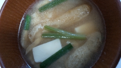 ５分！油揚げの湯抜き不要❤豆腐&ニラの味噌汁♪
