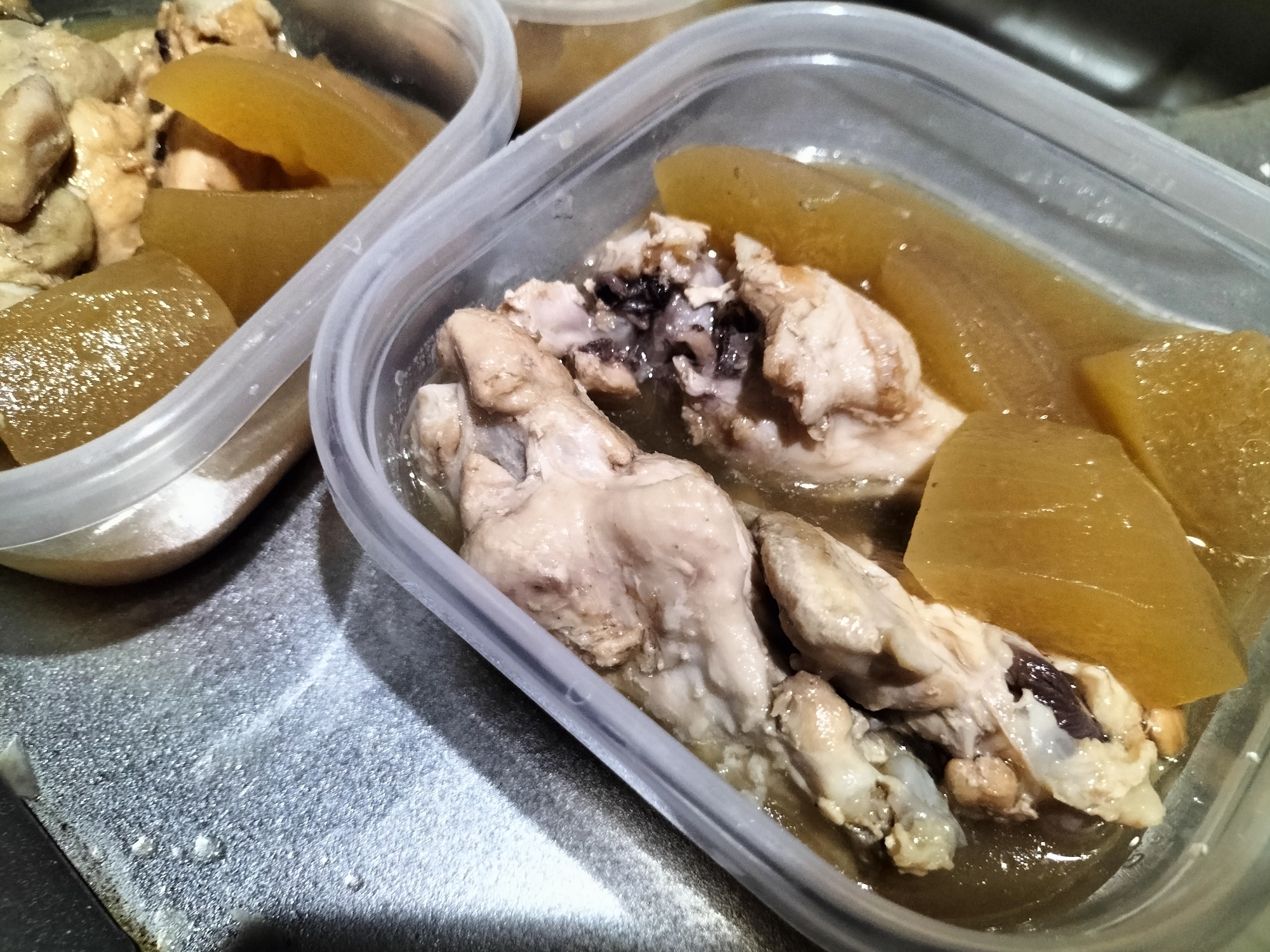 炊飯器で簡単作り置き♪手羽元と冬瓜の煮物