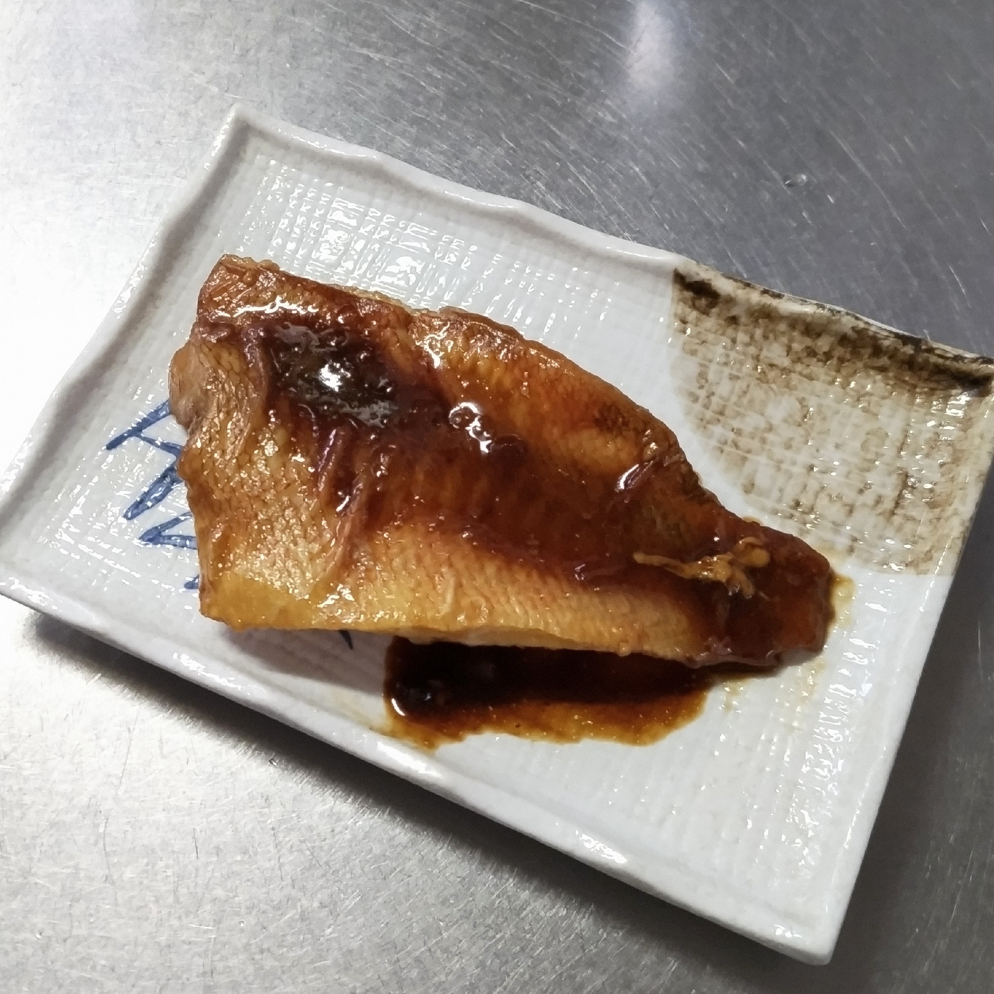 ご飯が進む♪赤魚の煮付け