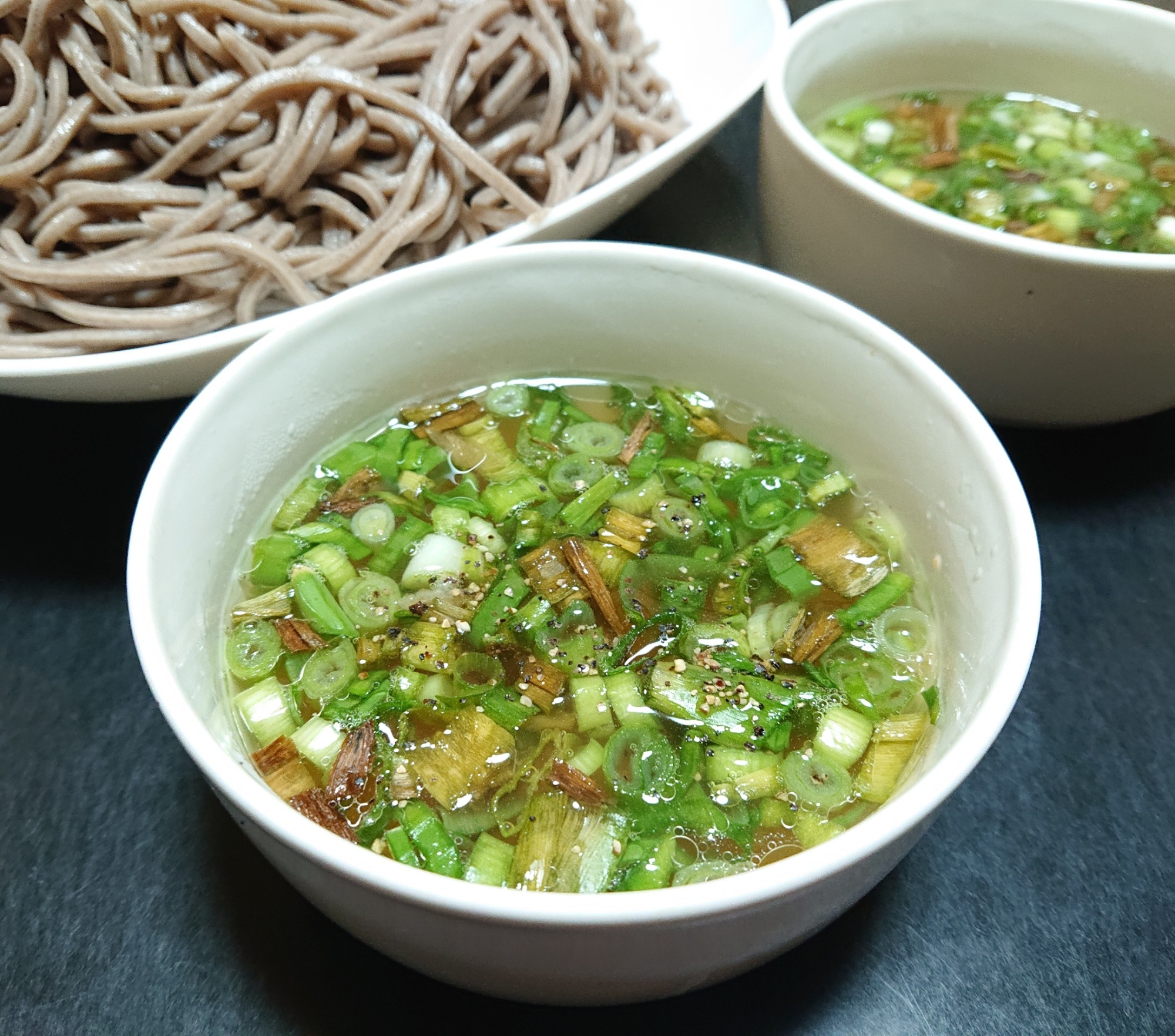 ネギ塩鶏つけ蕎麦