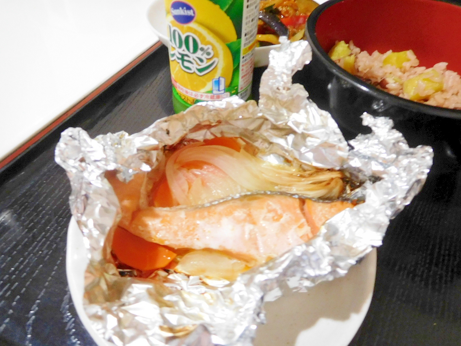 魚焼きグリルで焼く鮭のホイル焼き レシピ 作り方 By だんご7 楽天レシピ