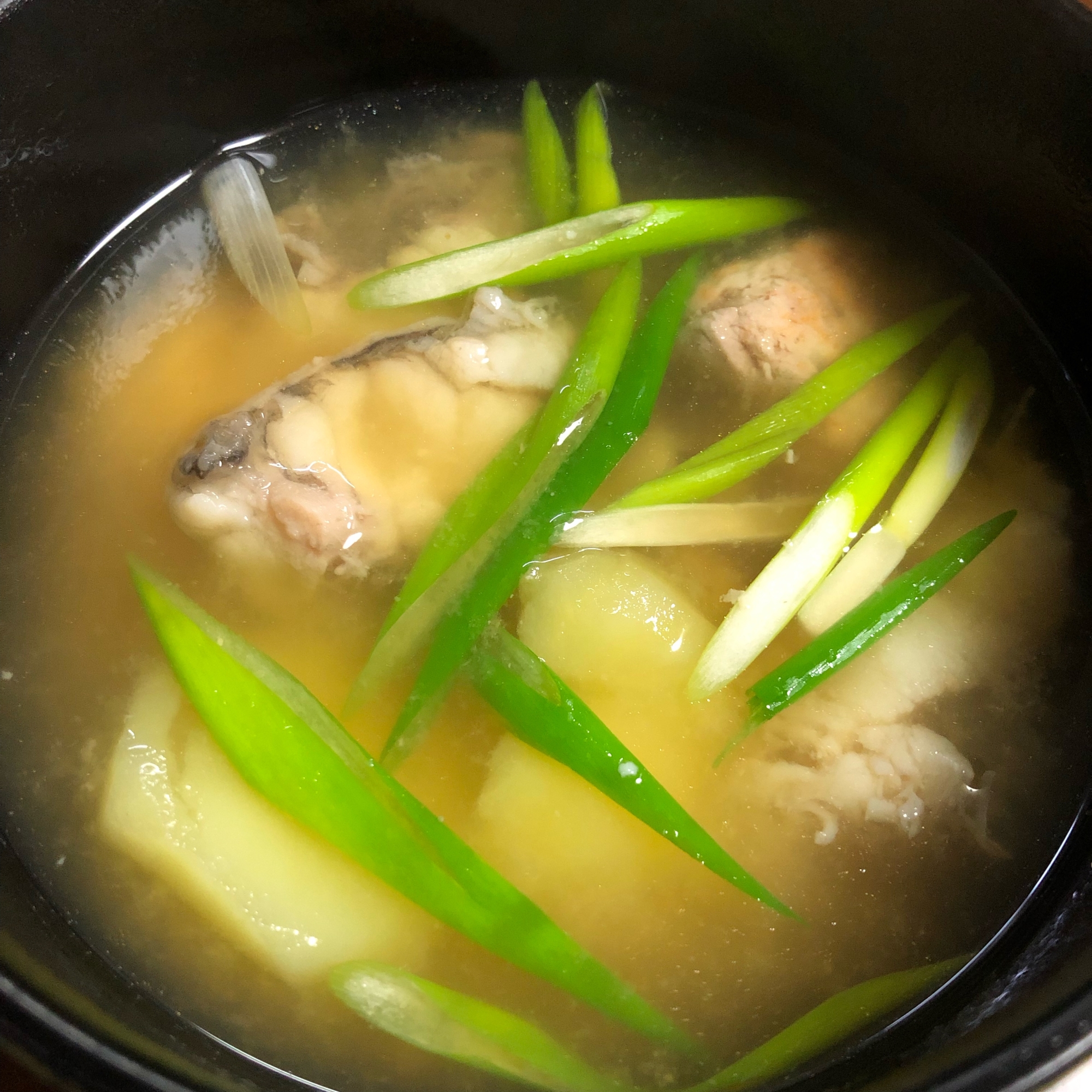 あんこうとじゃが芋の味噌汁 レシピ 作り方 By 西野シオン 楽天レシピ あんこうとじゃが芋の味噌汁 レシピ 作り方 By 西野シオン 楽天レシピ