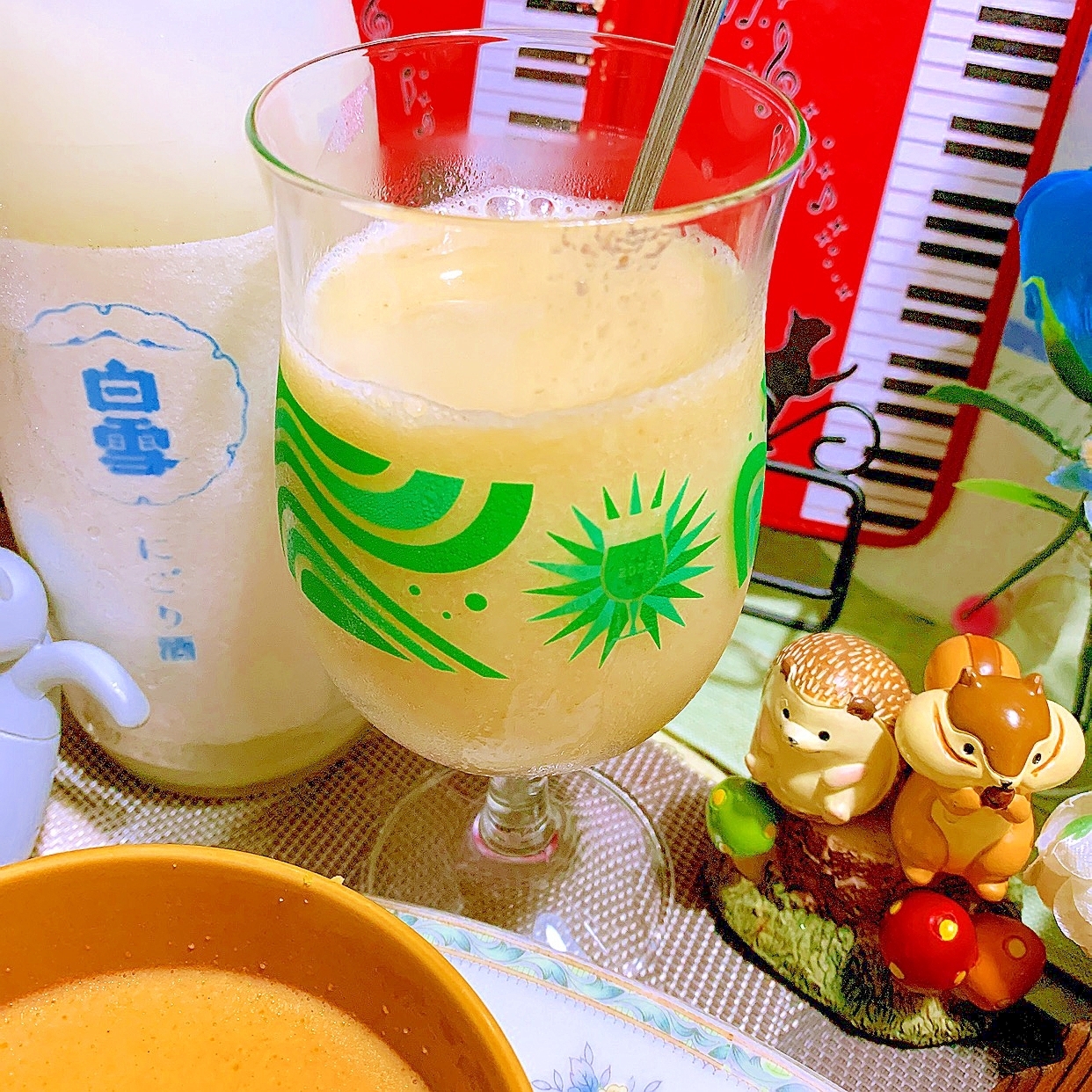 にごり酒ミントバナナ酒 ｼｭ わムージー レシピ 作り方 By 嵯峨 恭也 楽天レシピ