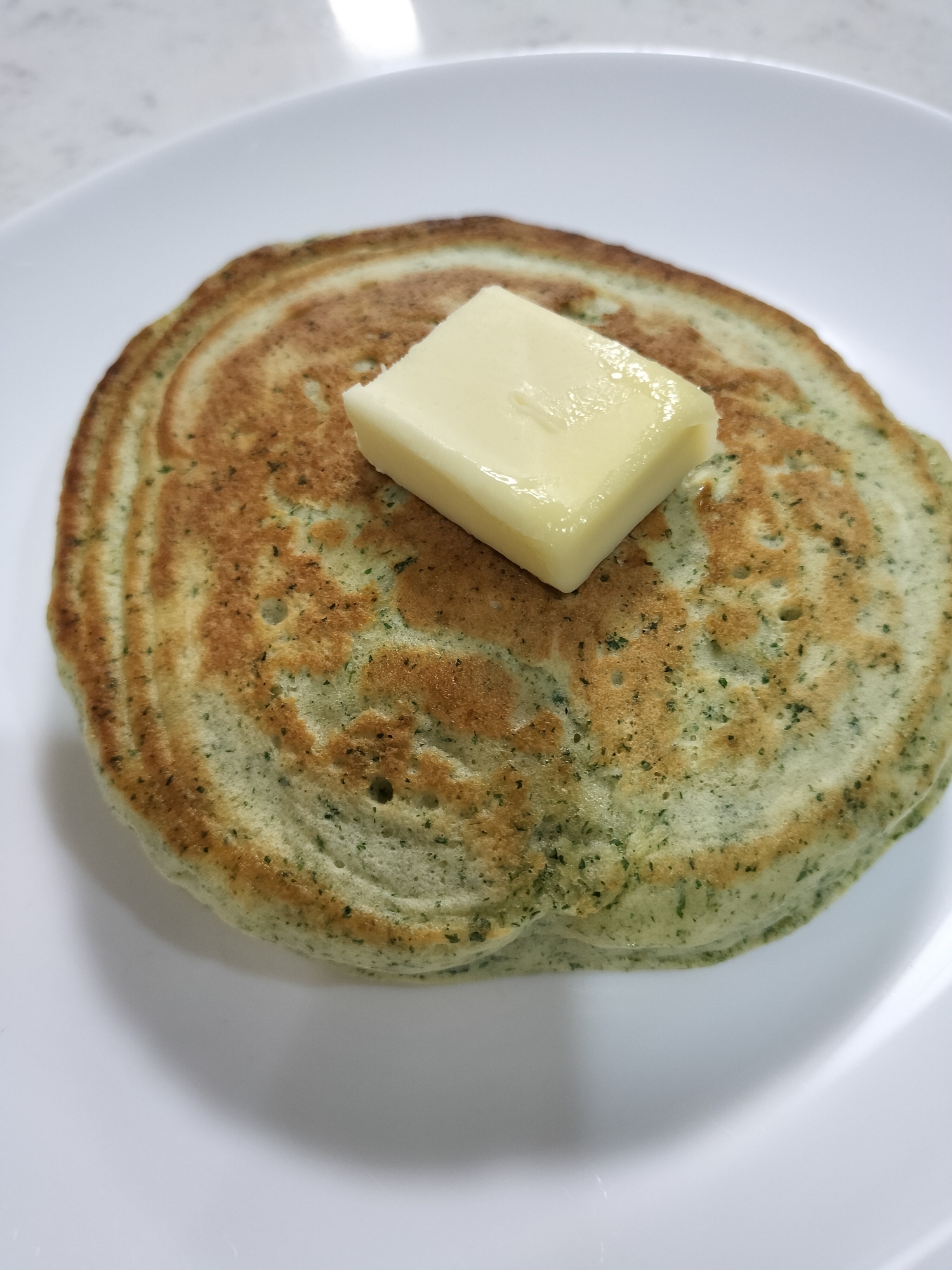 人参の葉のパウダーたっぷり・ホットケーキ