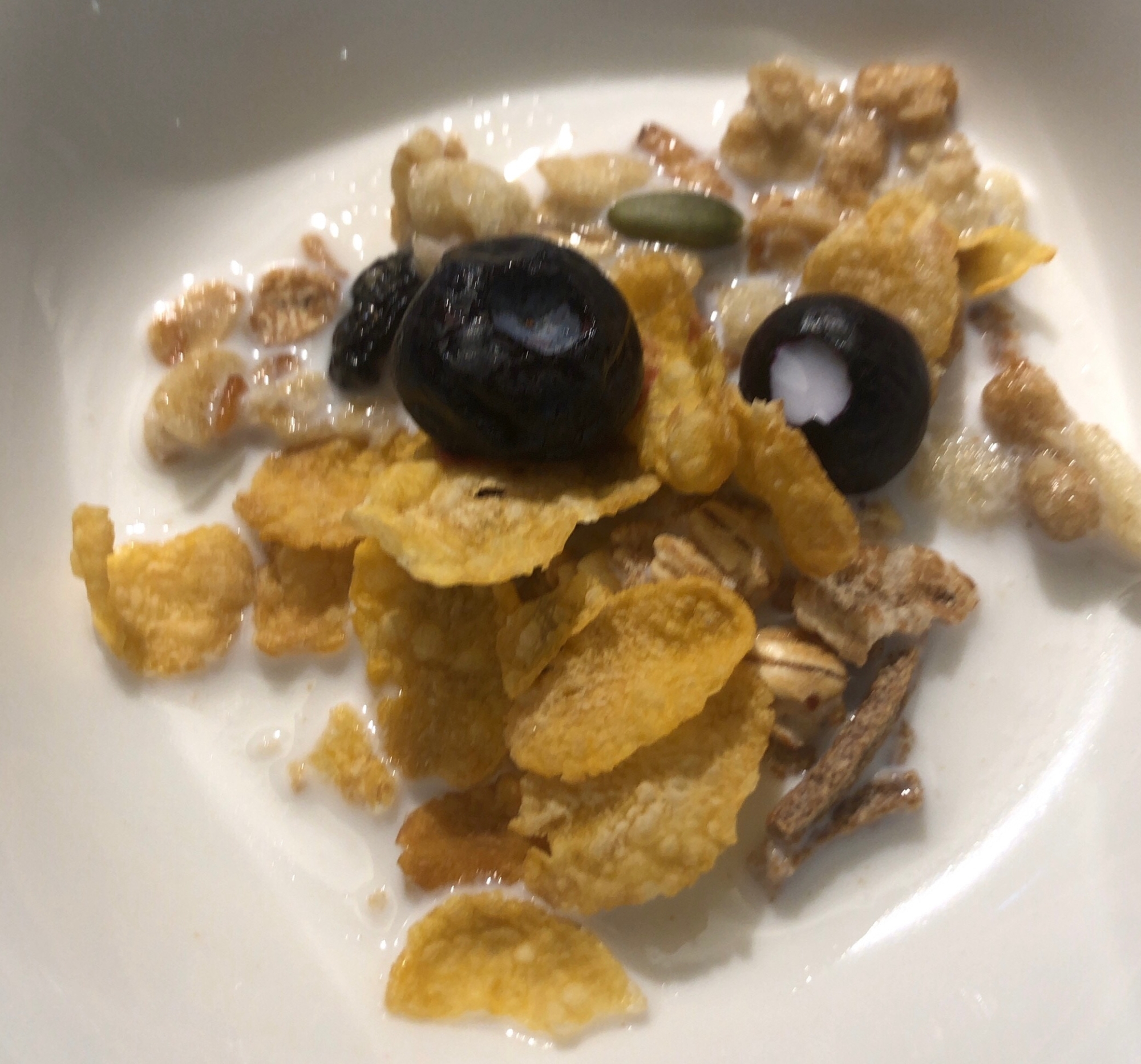 ホットミルクで コーンフレークグラノーラ レシピ 作り方 By Noa 1021 楽天レシピ ホットミルクで コーンフレークグラノーラ レシピ 作り方 By Noa 1021 楽天レシピ